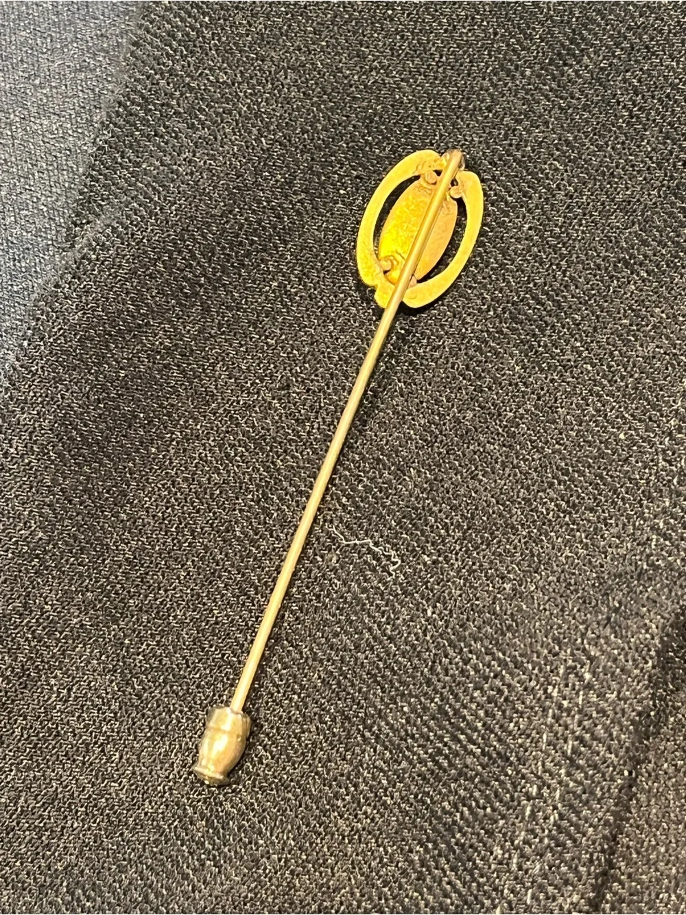 Vintage Stick Pin Hat Pin Oval Faux Coral Cabochon Gold Tone UV Reactive Estate